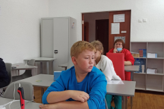UdHoESZnl4g