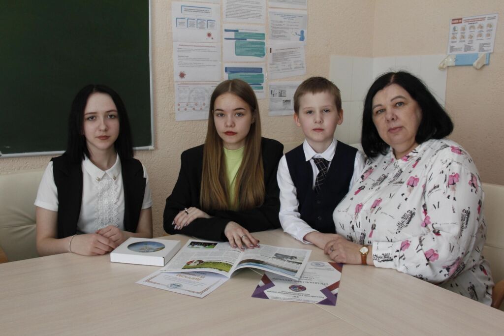 Ученики Викуловской второй школы оказались в числе лучших по итогам разных конкурсов.